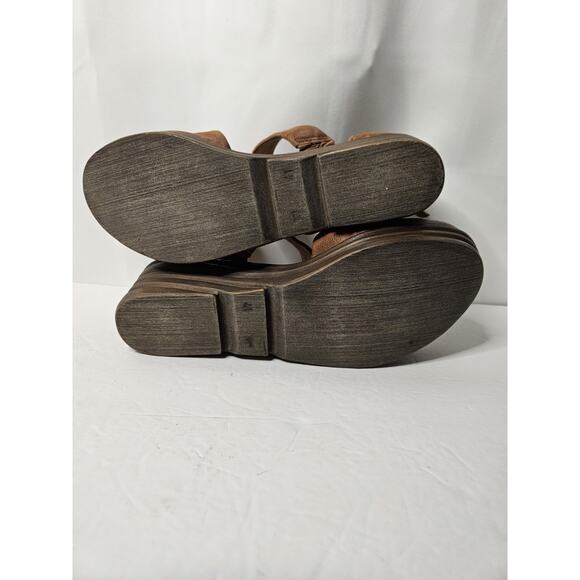 Miz Mooz Amia Brandy US Size 8 Cap Toe Closed Toe Boho Wedge Heels - Picture 10 of 10